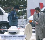 Die Abh&ouml;rzentrale - Im Hintergrund zu sehen: Die ben&ouml;tigten Datenleitungen.
