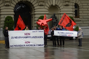 GSoA Aktion gegen neue Kampfjets