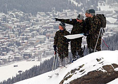 Weltwirtschaftsforum in Davos wird auch 2004 von der Armee besch�tzt.