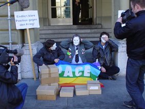Einreichung vor dem Bundeshaus